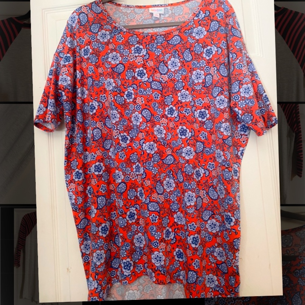 LuLaRoe Irma Tunic (NWOT)